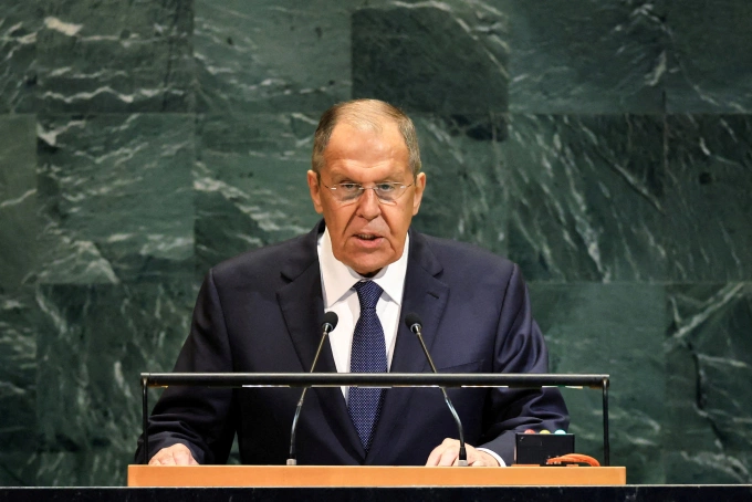 Ngoại trưởng Nga Sergei Lavrov phát biểu tại phiên họp của Đại hội đồng Liên Hợp Quốc ở New York ngày 27/9. Ảnh: Reuters