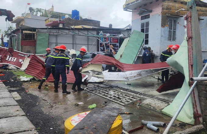 Lốc xoáy khiến hai người chết ở Thái Thuỵ. Ảnh: Thái Bình news