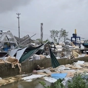 Điểm tin 6h: Thiệt hại ban đầu do bão Bualoi | 'Bỏ bằng tốt nghiệp THCS giúp giảm áp lực bằng cấp'