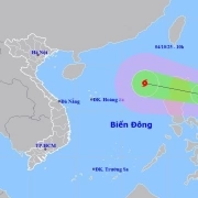 Điểm tin 17h: Áp thấp nhiệt đới xuất hiện gần Biển Đông | Đề xuất 18 chủ đầu tư có năng lực tốt làm nhà ở xã hội