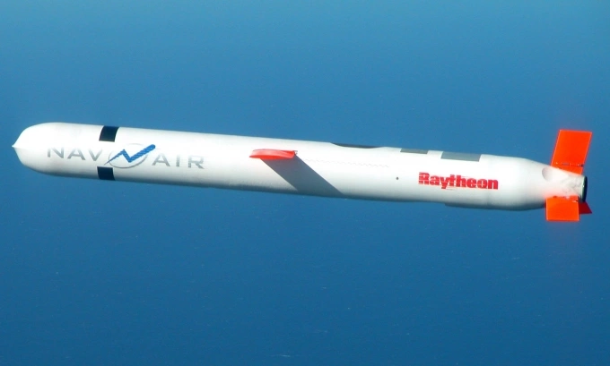 Tên lửa Tomahawk Block IV trong đợt bắn thử hồi năm 2002. Ảnh: US Navy