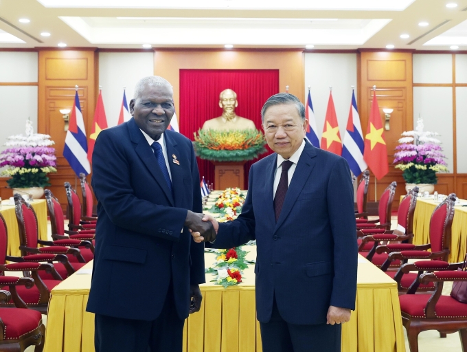 Tổng Bí thư Tô Lâm tiếp Chủ tịch Quốc hội Cuba Esteban Lazo Hernandez chiều 1/10. Ảnh: TTXVN