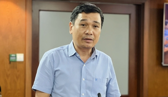 Ông Nguyễn Kiên Giang trả lời tại họp báo chiều 2/10. Ảnh: An Phương