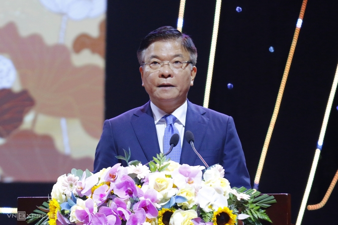 Phó Thủ tướng Lê Thành Long tại lễ kỷ niệm, sáng 4/10. Ảnh: Thanh Hằng
