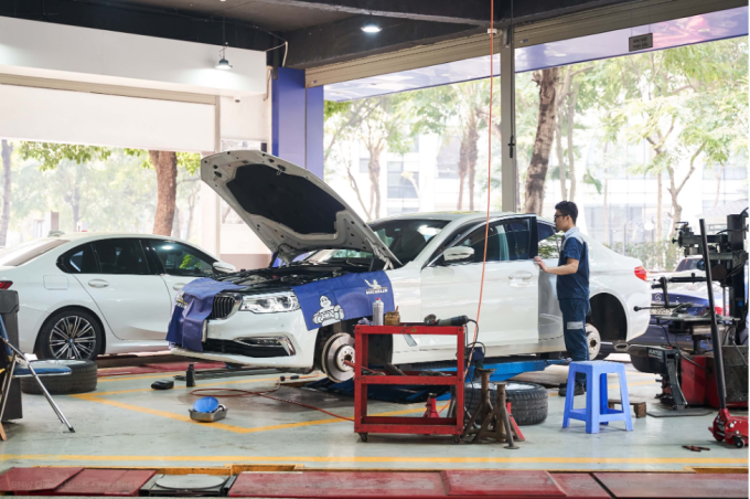 Không gian bảo dưỡng xe tại một trung tâm Michelin Car Service. Ảnh: Michelin