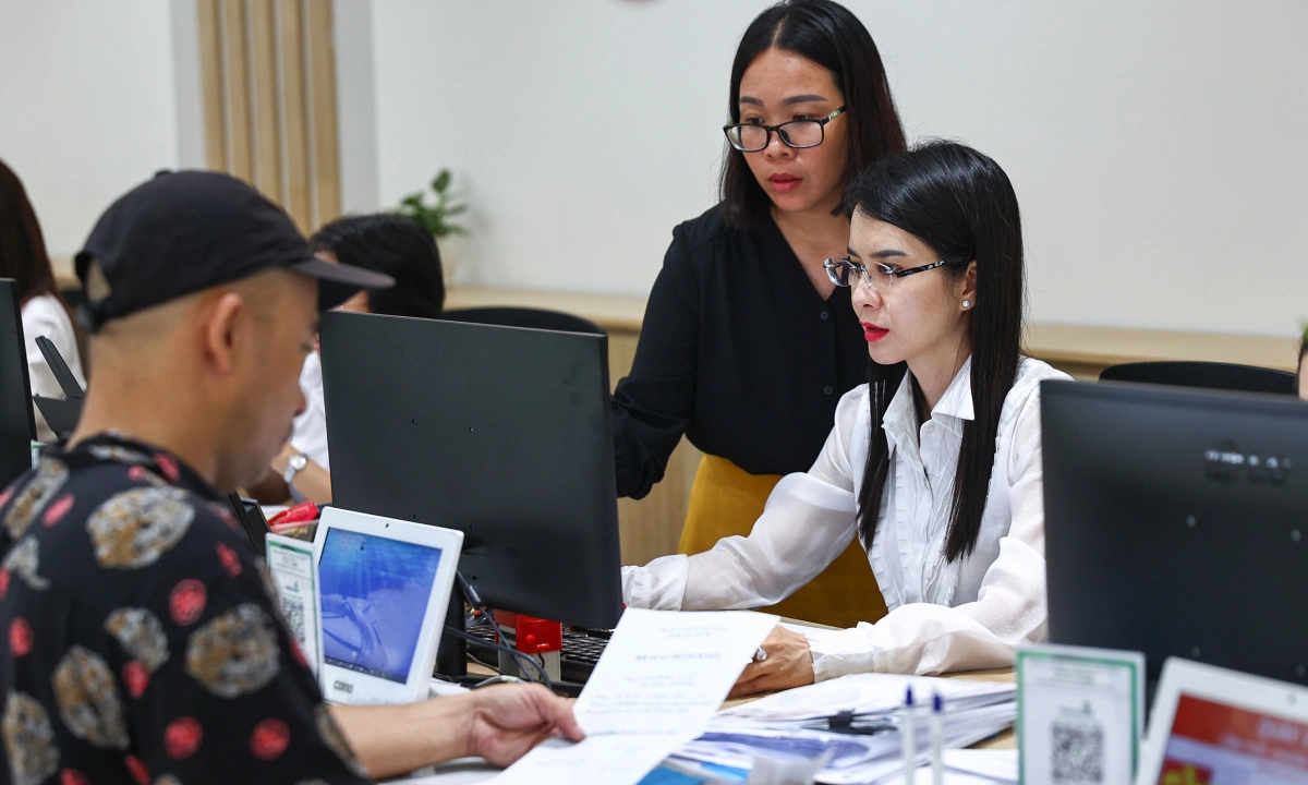 Giải bài toán 'thừa cán bộ nhưng thiếu người có chuyên môn' ở cấp xã