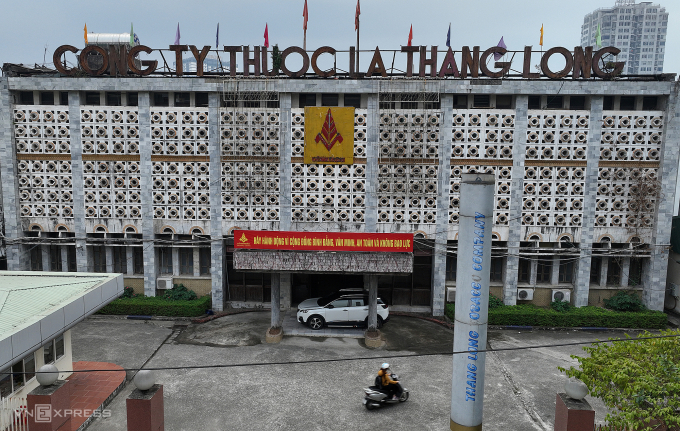 Nhà máy của Công ty Thuốc lá Thăng Long tại số 235 Nguyễn Trãi, Hà Nội cuối năm 2023. Ành: Ngọc Thành