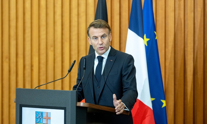Tổng thống Pháp Emmanuel Macron tại Đức ngày 3/10. Ảnh: AP