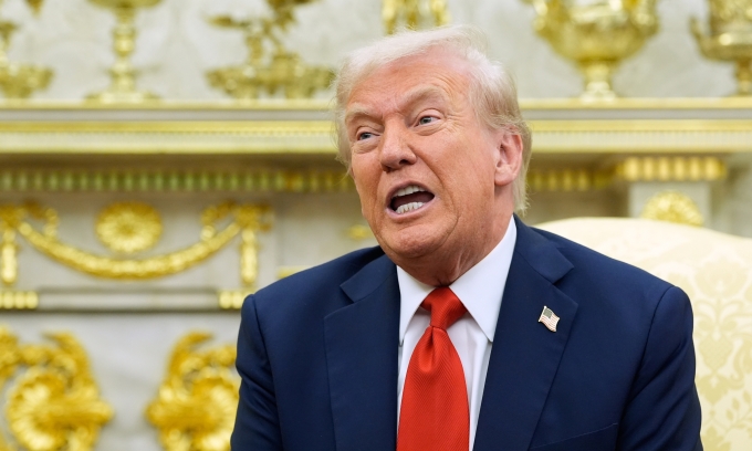 Tổng thống Mỹ Donald Trump tại Nhà Trắng ngày 9/10. Ảnh: AP
