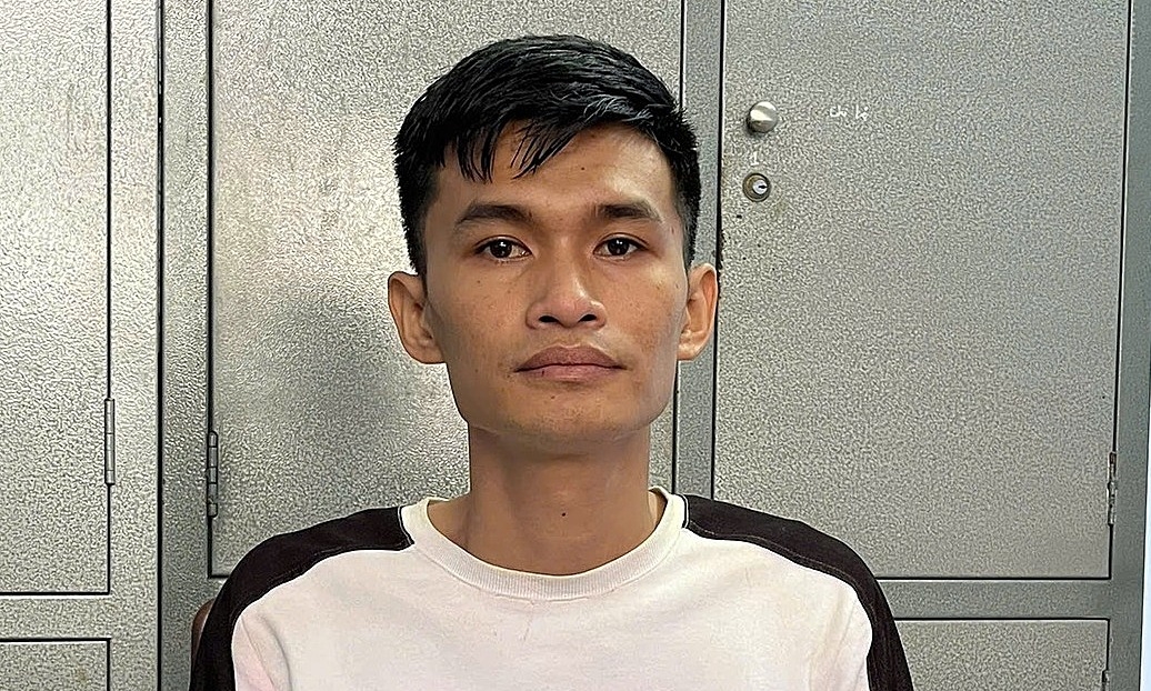 Người đánh thai phụ vì 'bán mì tôm đắt' bị khởi tố
