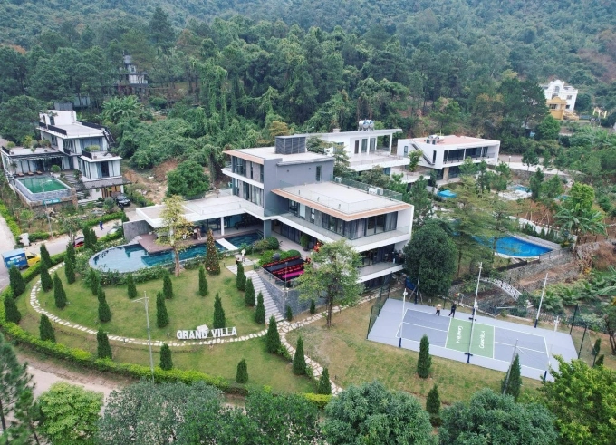 Villa tại Tam Đảo xây sân pickleball để khách đến ở có thêm không gian giải trí. Ảnh: Grand Villa sân Golf Tam Đảo