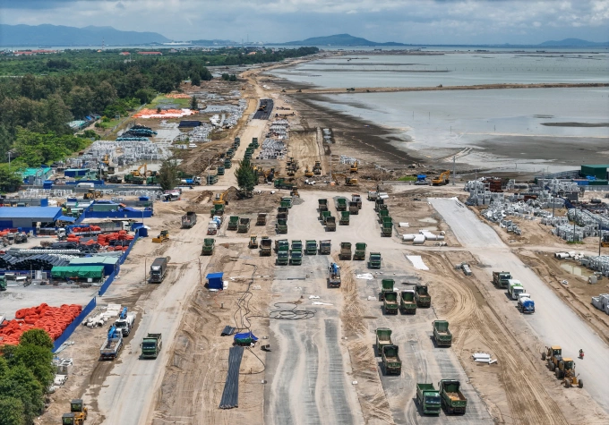 Dự án khu đô thị lấn biển Cần Giờ, tháng 10/2025. Ảnh: Quỳnh Trần