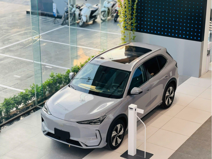 SUV điện EX5 trưng bày tại showroom. Ảnh: Geely
