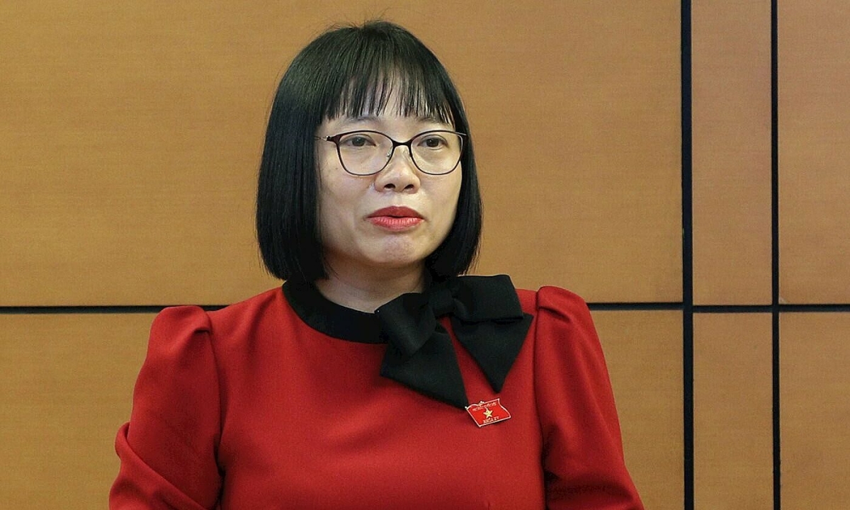 'Cần cơ chế kiểm soát khi cho phép viên chức ký hợp đồng ngoài cơ quan'