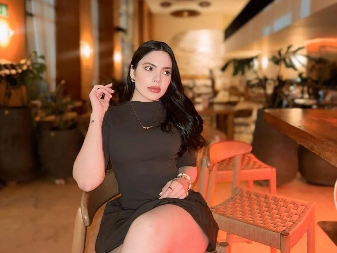 Vanessa Gurrola gây chú ý khi bị cáo buộc liên quan đến tội phạm có tổ chức. Ảnh: Instagram