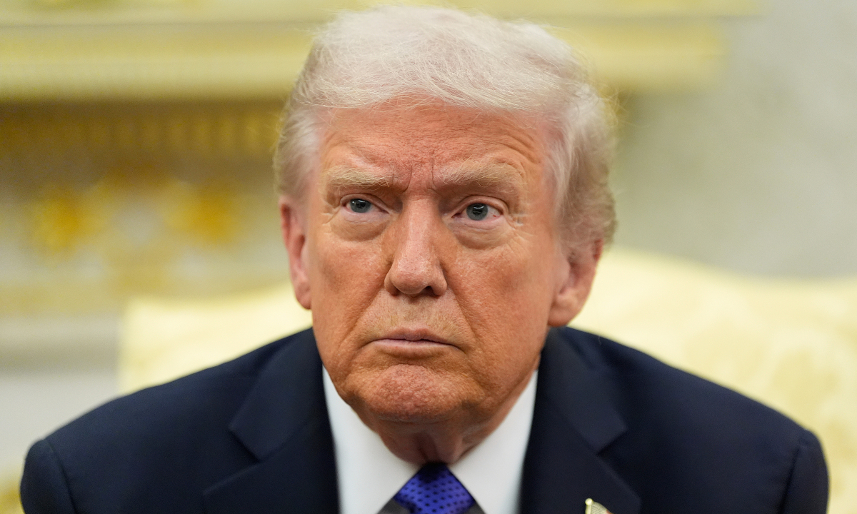 Ông Trump áp lệnh trừng phạt với công ty dầu Nga