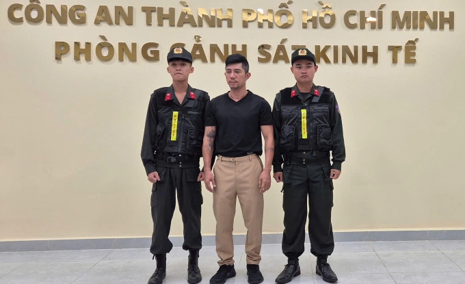 Lương Bằng Quang tại cơ quan điều tra ngày 23/10. Ảnh: Công an TP HCM