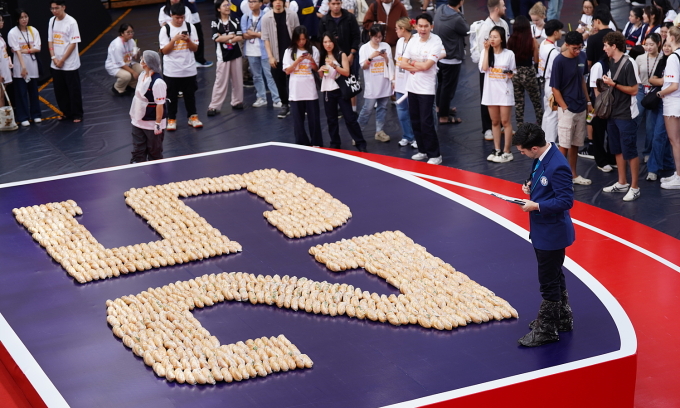 Guinness world record set with 631 banh mi to celebrate KOTO's 25th anniversary