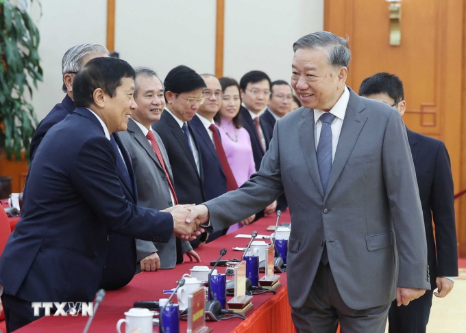 Tổng Bí thư Tô Lâm gặp mặt đại biểu dự hội thảo quốc tế Việt Nam học, sáng 26/10. Ảnh: TTXVN