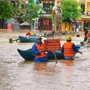 Điểm tin 21h: Hơn 250 xã, phường có nguy cơ sạt lở đất | Nhiều chuyến tàu Bắc - Nam ngừng chạy do lũ lớn ở miền Trung