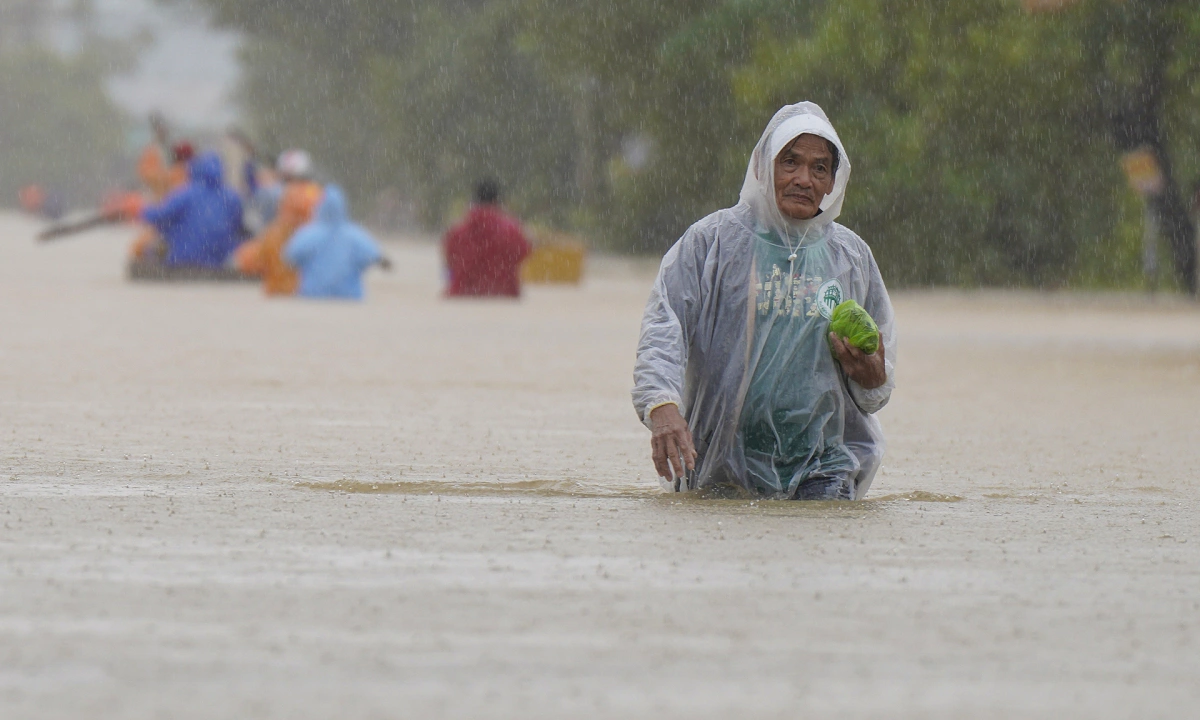 Vùng hạ du Đà Nẵng ngập hơn 2 m