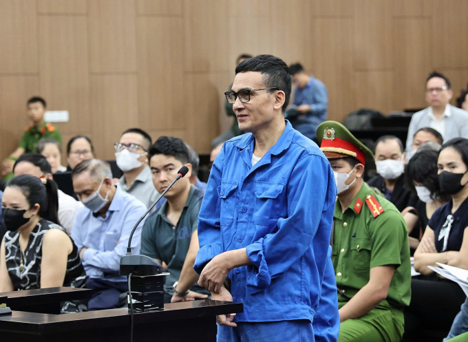 Bị cáo Vũ Phong bị cáo buộc đánh bạc nhiều thứ hai toàn vụ với hơn 10,7 triệu USD. Ảnh: Danh Lam