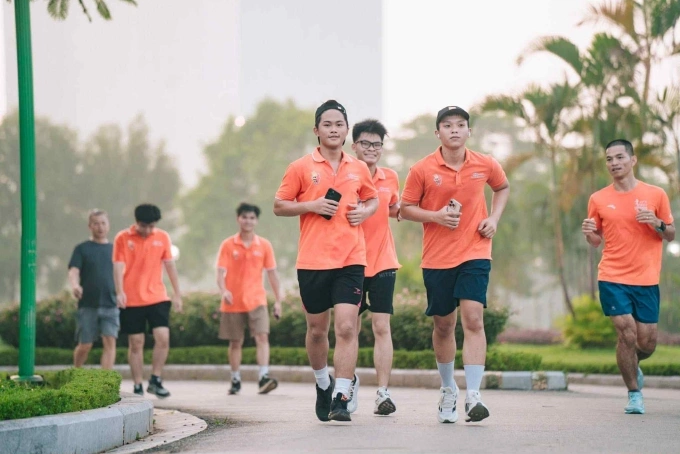 Giảng viên FPT Polytechnic xem chạy bộ như một phương pháp giáo dục sinh viên. Ảnh: Trang Nguyễn