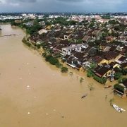 Điểm tin 21h: Biển Đông sắp xuất hiện cơn bão thứ 13 | TP HCM đề xuất giải thể, sáp nhập nhiều cơ sở y tế