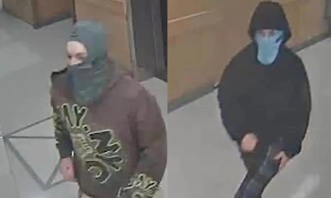 Hai nghi phạm liên quan vụ nổ tại Đại học Harvard rạng sáng 1/11. Ảnh: Boston PD