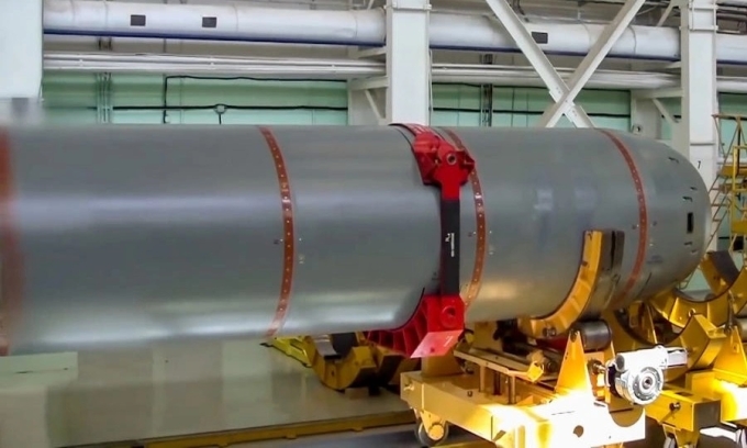 Phần đầu nguyên mẫu ngư lôi Poseidon trong video Nga công bố năm 2018. Ảnh: BQP Nga