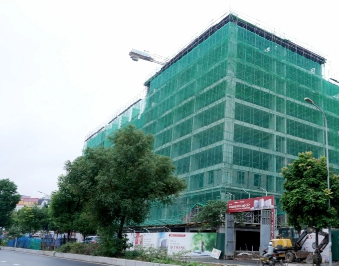 Hausman Premium Residences đang gấp rút hoàn thiện các hạng mục cuối. Ảnh: FLC Group