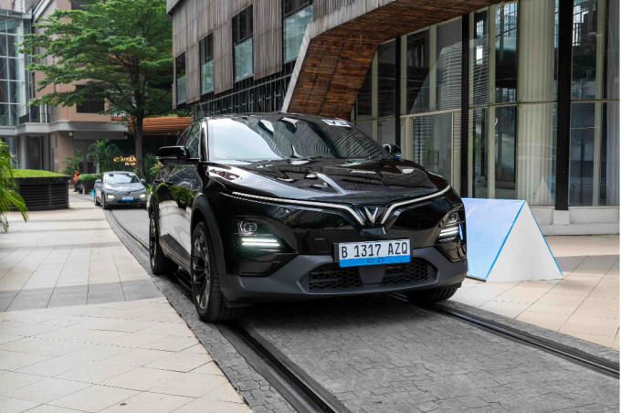 VinFast VF 6 trên đường phố Indonesia. Ảnh: VinFast