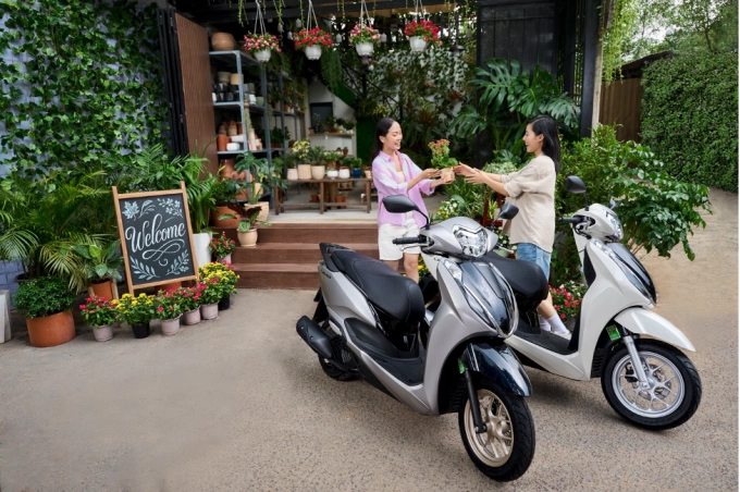 Người dùng và Honda Lead phiên bản mới. Ảnh: HVN