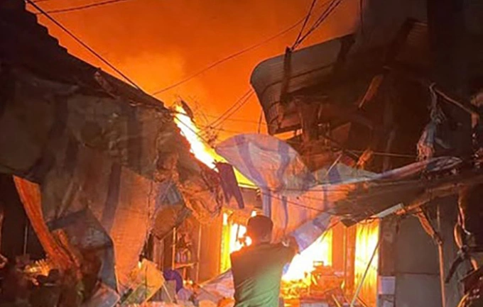 Hiện trường vụ cháy. Ảnh: Ngọc Oanh