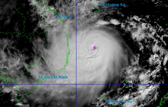 Hình ảnh vệ tinh cơn bão lúc 10h hôm nay. Ảnh: NCHMF