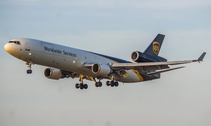 Máy bay MD-11 của UPS cất cánh từ sân bay Philadelphia, bang Pennsylvania, Mỹ ngày 14/3. Ảnh: Wikimedia