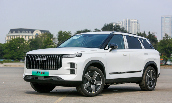 Mẫu Jaecoo J7 lăn bánh tại Hà Nội. Ảnh: Lương Dũng