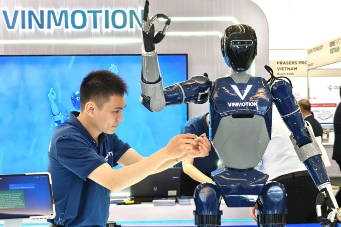 Robot VinMotion do doanh nghiệp trong nước phát triển, trưng bày tại triển lãm SemiExpo 2025. Ảnh: Trọng Đạt