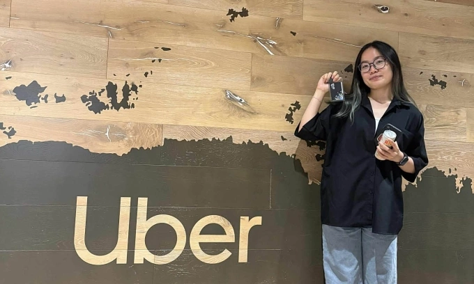Linh trong kỳ thực tập tại trụ sở Uber, tháng 8/2025. Ảnh: Nhân vật cung cấp