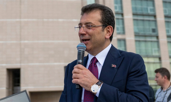 Ông Istanbul Ekrem trong sự kiện tại thành phố Istanbul, Thổ Nhĩ Kỳ tháng 4/2024. Ảnh: AFP