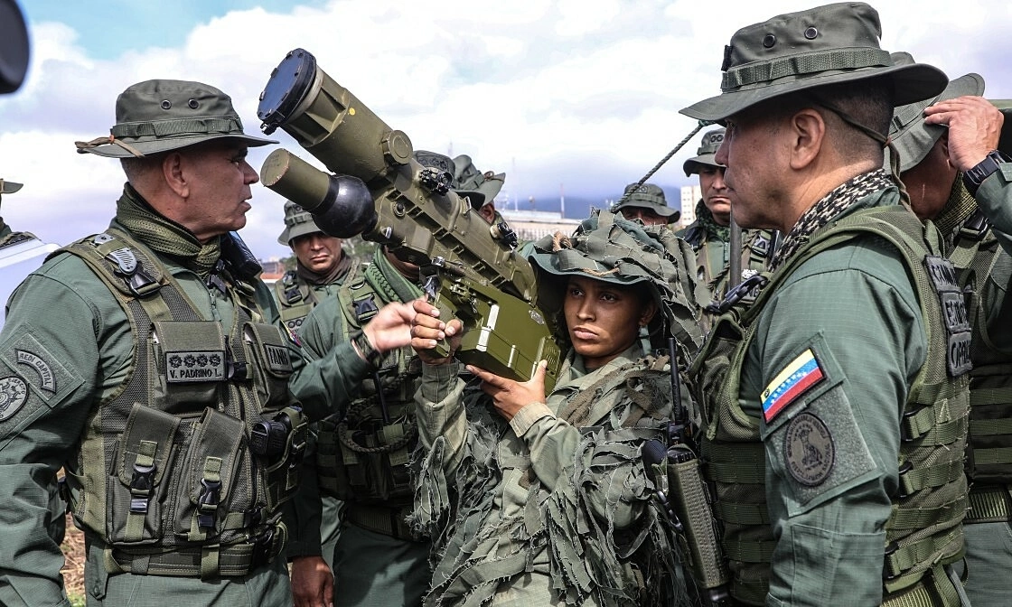 Venezuela huy động lực lượng lớn diễn tập đối phó Mỹ