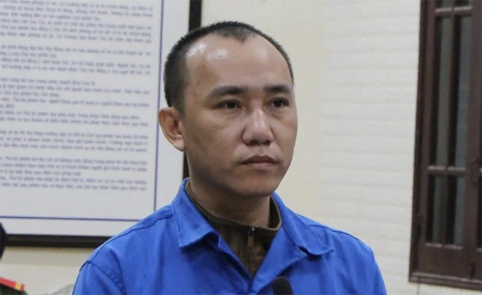 Trương Văn Bắt tại phiên tòa sơ thẩm sáng 12/11. Ảnh: Đắc Thành