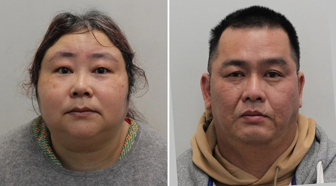 Qian Zhimin (trái) và đồng phạm Ling Seng Hok khi bị bắt. Ảnh: Metropolitan Police