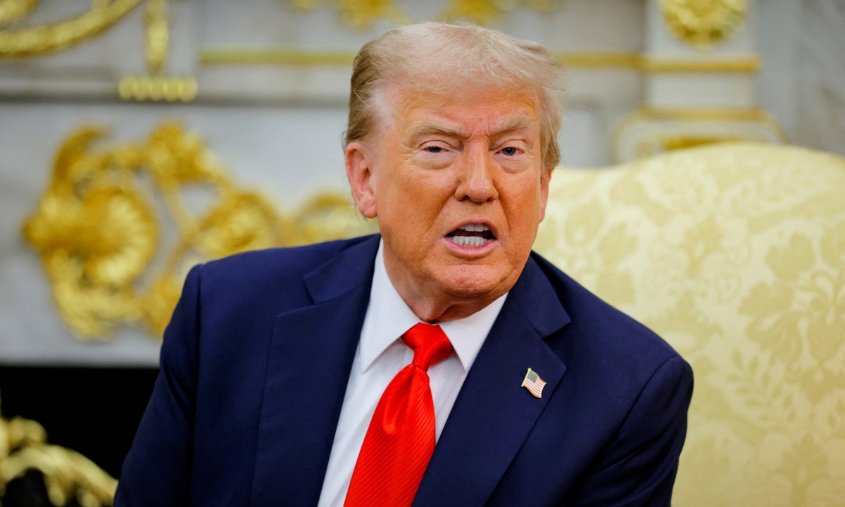 Cử tri gốc Latin dần quay lưng với ông Trump