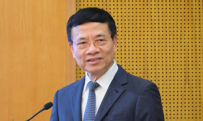 Bộ trưởng Bộ Khoa học và Công nghệ Nguyễn Mạnh Hùng phát biểu ngày 12/11. Ảnh: Nguyên Phong