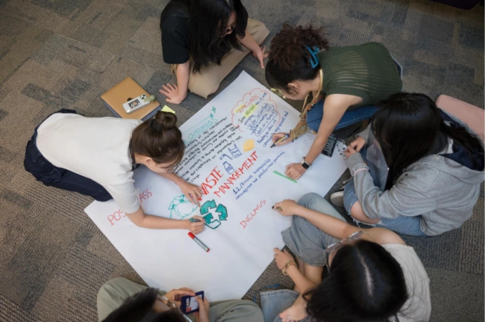 Sinh viên tham gia hoạt động trong khuôn khổ tuần lễ. Ảnh: RMIT