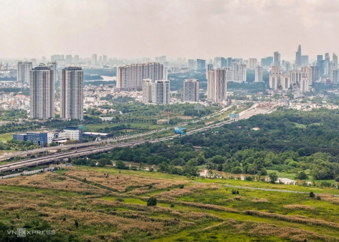 Bất động sản khu Đông TP HCM với các dự án chung cư, nhà phố, đất nền... tháng 11/2025. Ảnh: Quỳnh Trần