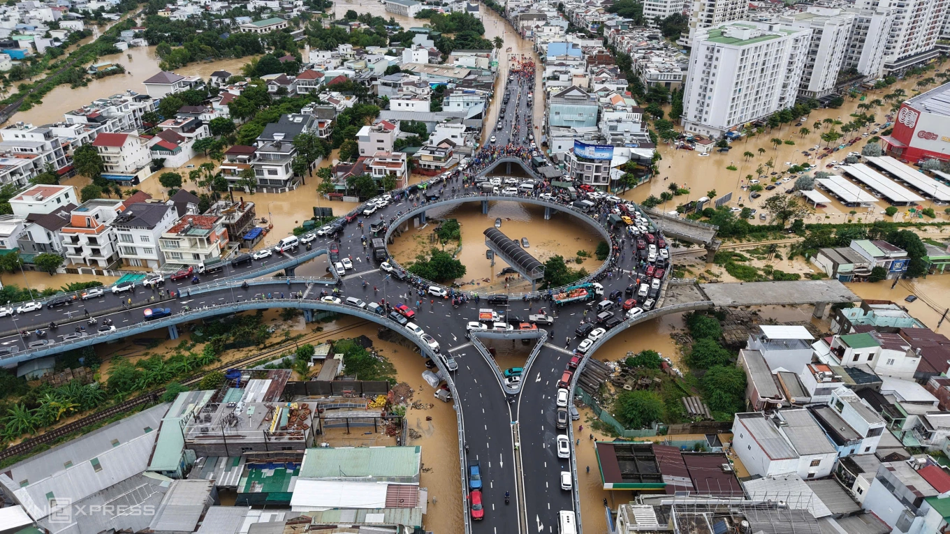 z7244594362749-7796b460e90bb2c-1598-7090