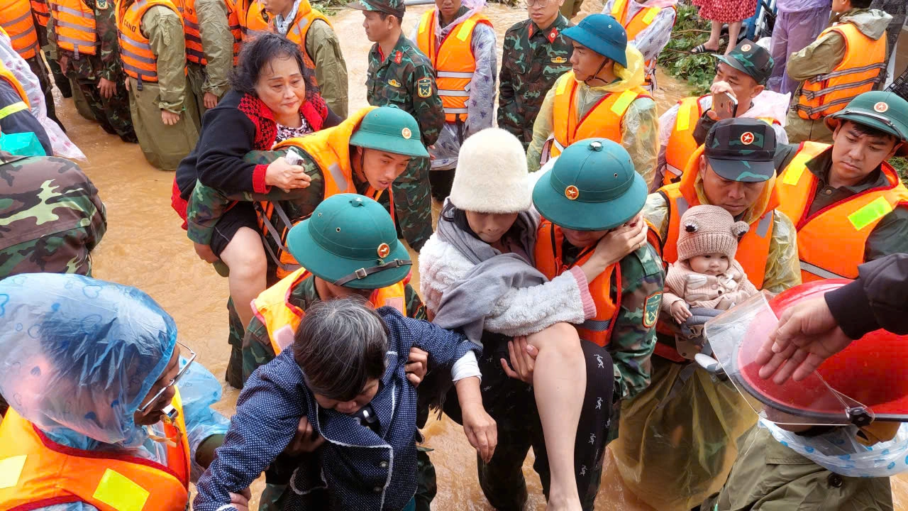 z7245114125295-2d786e33ebea0e8-9564-5445