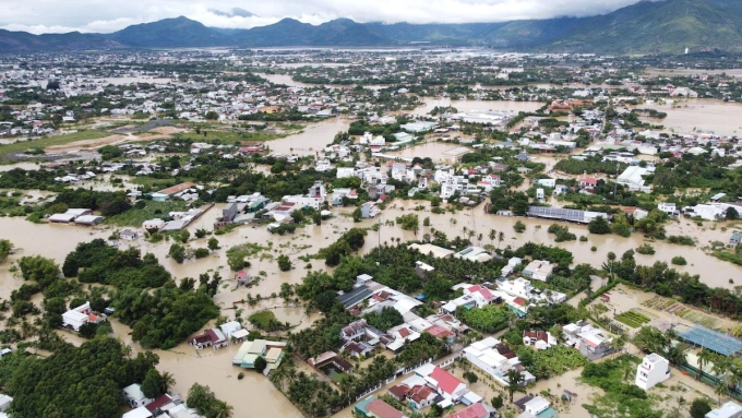 Ngập lụt tại phường Tây Nha Trang hồi tháng 11. Ảnh: Thái Hòa